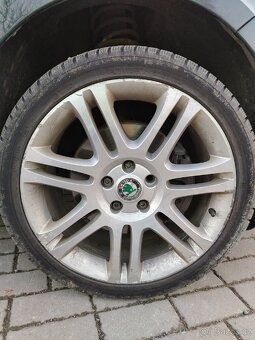 Škoda Superb 2 2.0 103kw CFHC kombi - 17