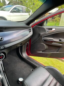 2011 Alfa Romeo giulietta 1750 tbi 173kw - 17
