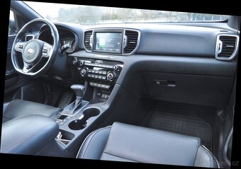 KIA Sportage 2.0 CRDi HP 4WD 185k AT GT-Line - 17