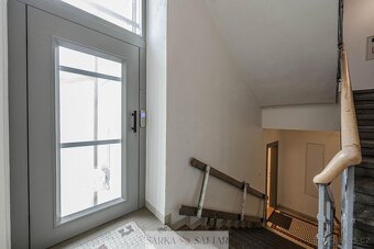 Pronájem krásného, světlého bytu 2+kk 57m2 v 5NP , s klimati - 17