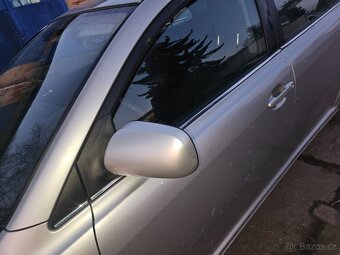 T25 AVENSIS 2.2   110 KW    R.V. 2007 - 17