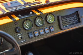 Caterham Super Seven - 17