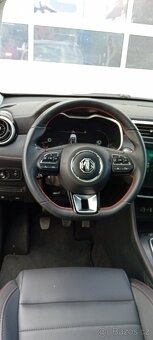 MG ZS 1.0 TGI - 17