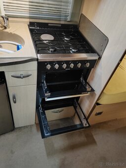 SWIFT STERLING ECCLES SOLITAIRE,SOLAR,MOVER,VELKÁ KOUPELNA - 17