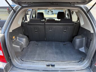 Hyundai Tuscon • 4/2008 • 104kw • 2x klíč • Nová STK - 17
