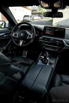 BMW 540xd webasto, DPH, laser, mpaket - 17