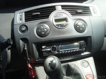 Renault Megane Scenic 1,6 - 17