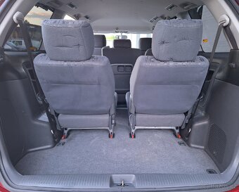 TOYOTA PREVIA - 17