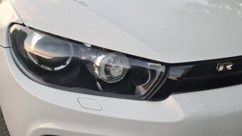 VOLKSWAGEN SCIROCCO R - 2,0TSi 195kW - Manuál. - 17