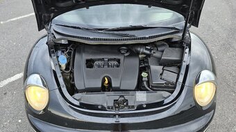 Volkswagen New Beetle, 1.6 benzín, 74kw , r. 2001 - 17