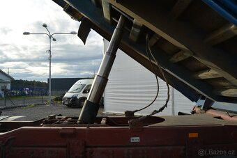 IVECO MP 260 Euro Tracker 6x4 sklápěč - 17