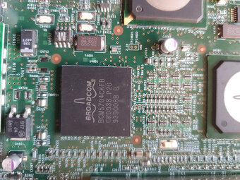 prodám4ks unikát original 1U server Sun Fire T1000 kompletní - 17