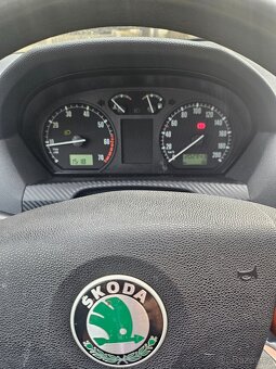 Škoda Fabia 1 / 1.4 MPI - 17
