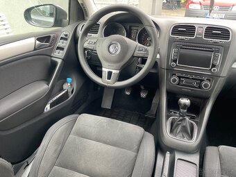 VW GOLF VI. 2.0 TDI 4motion Highline - 17