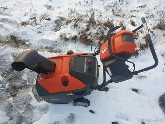 Husqvarna sněhová fréza - 17