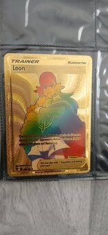 Pokemon karty v albu - 17