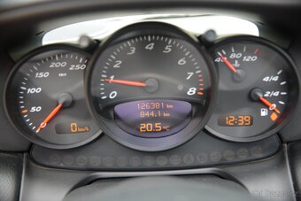 Porsche Boxster 986 2.7 168kW Manual + Hardtop - 17