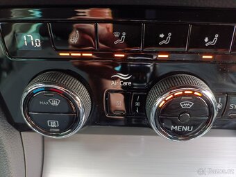 Škoda Superb 3 Combi 2.0TDI 110kW DSG Matrix Webasto Tažné - 17