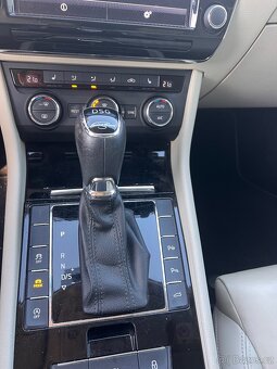 Škoda SUPERB 2.0 TDI 140kW 4x4 L&K Combi - 17