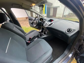 Ford Fiesta - 17