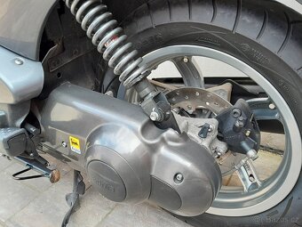 Aprilia Scarabeo 250, 2006, výborný stav, 22tis.km, CZ tp - 17
