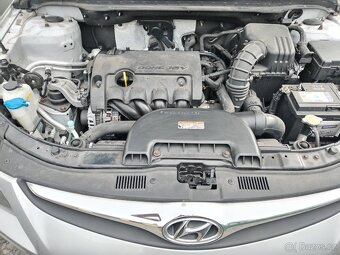 Hyundai i30 1.4 benzín 80kw,-KOUP.ČR,PO STK A ROZVODECH - 17