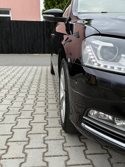 VOLKSWAGEN PASSAT 2.0 TDI 130KW 4X4 DSG  NAVI XENONY KAMERA - 17