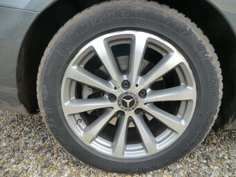 Mercedes-Benz Třídy E, E 220D 110kW ODPOČET DPH - 17