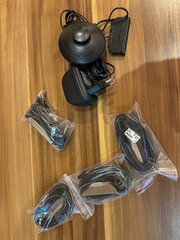 Prodám obývací stěnu a konferenční stůl - 17