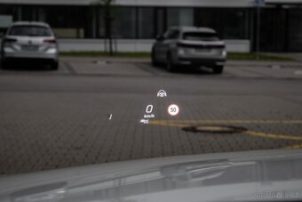 Mercedes-Benz E 220D 4MATIC - 17