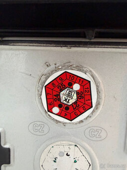 Ford Mondeo 1.6i TOP STAV - 17