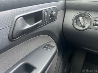 Volkswagen Caddy, 2,0i 80kW, RONCALLI, klima, tažné - 17