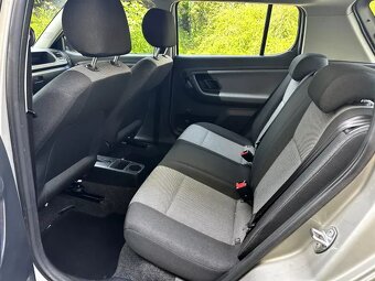 Škoda Fabia II 1.2 12V Klima El. okna Facelift 115tis. km - 17