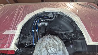 Toyota Corolla 1.8 HEV 140k TS GR Sport nová - 17