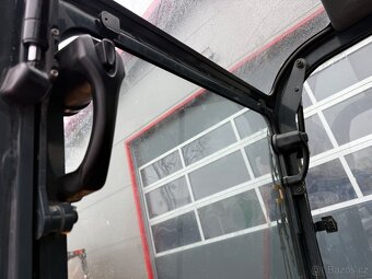 Hyundai 18-9 Robex Minibagr 2T + 3x lžíce - 17