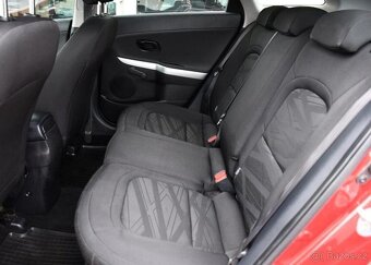 Kia Cee´d 1,6i TAŽNÉ ČR - 17