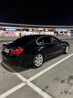 BMW 740d F01 - 17