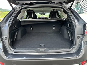 SUBARU OUTBACK 2.5i AWD COMFORT+KŮŽE MY2025 - 17
