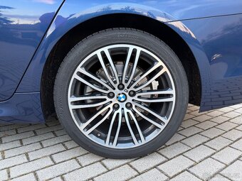 BMW 520d xDrive M-Paket Premium Selection záruka do 08/2026 - 17