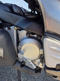 Honda SH 300 - 17