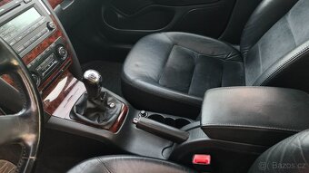 Škoda Octavia 2, 1.8 TSI, rok 2009, najeto 203400 km - 17
