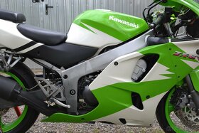 Kawasaki ZX-6R - 17