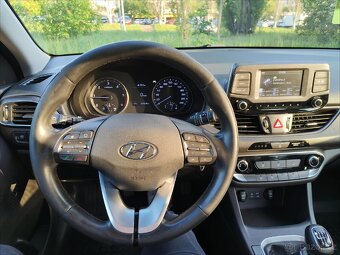 Hyundai i30 1.6 CRDI 2018 - 17