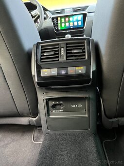 Superb Combi Sportline 4x4 147KW nezávislé topení - 17