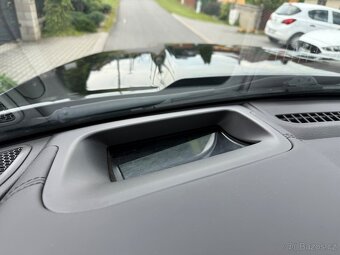 DODGE RAM 1500 HEMI VZDUCH HEADUP RAMBOX - 17