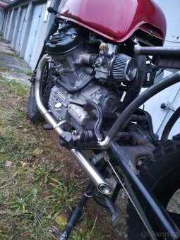 Honda CX 500 nedokončená stavba - 17