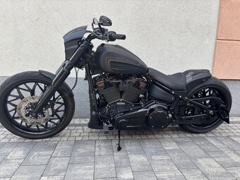 Harley FXBR Breakout - 17