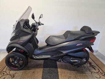 Piaggio MP3 500 hpe Zpátečka LED denní svícení 7/2021 - 17