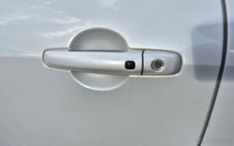 SUZUKI SWIFT 1.6i 136 PS SPORT MANUÁL BI-XENON ALU 17 - 17