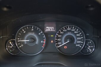 Subaru Legacy 2.0 D AB Classic - 17